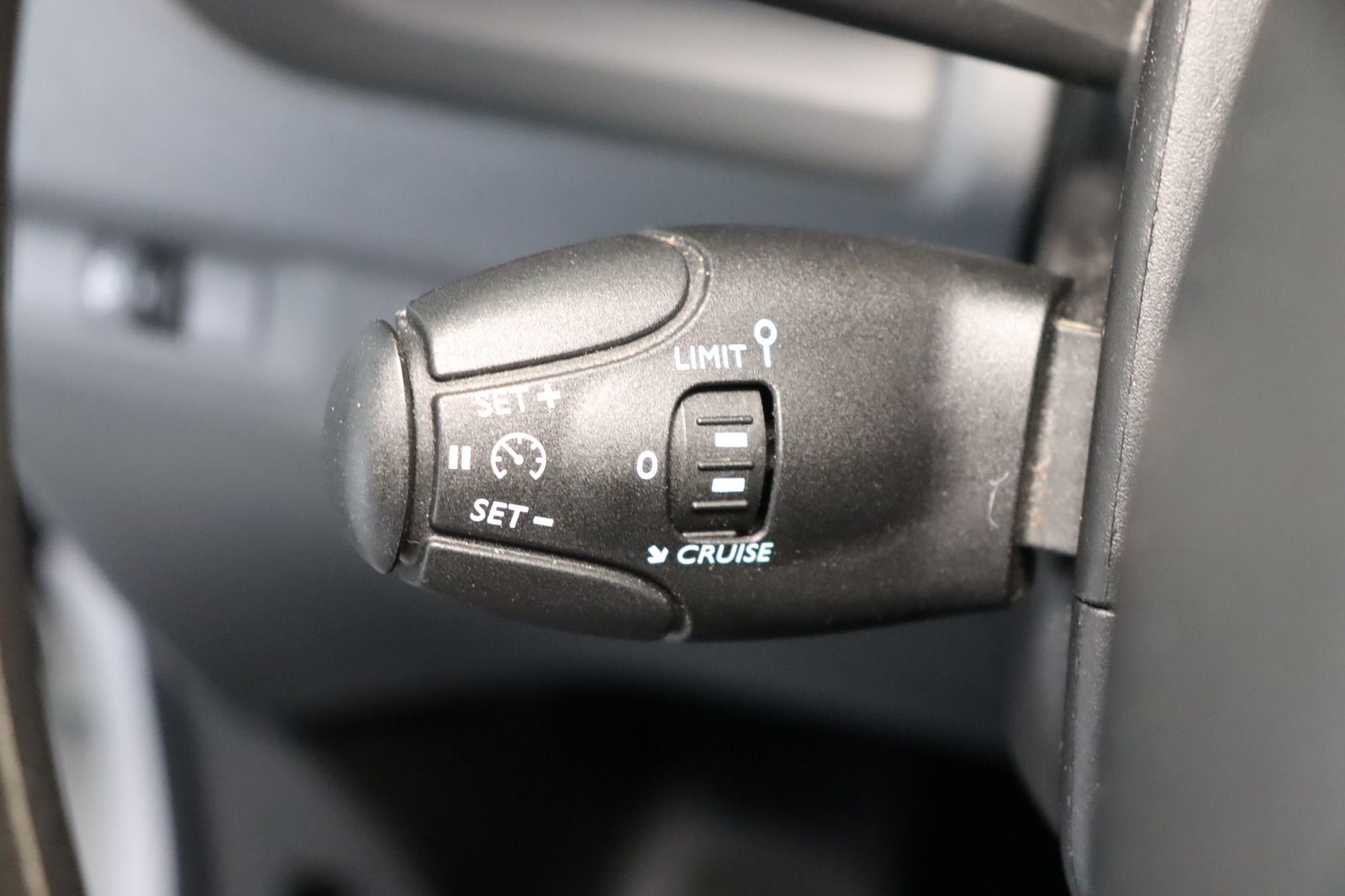 Fahrzeugabbildung Citroën Jumpy Kasten 1.5 HDi L2H1 Klima 1.Hand