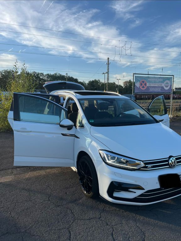 Image of Volkswagen Touran