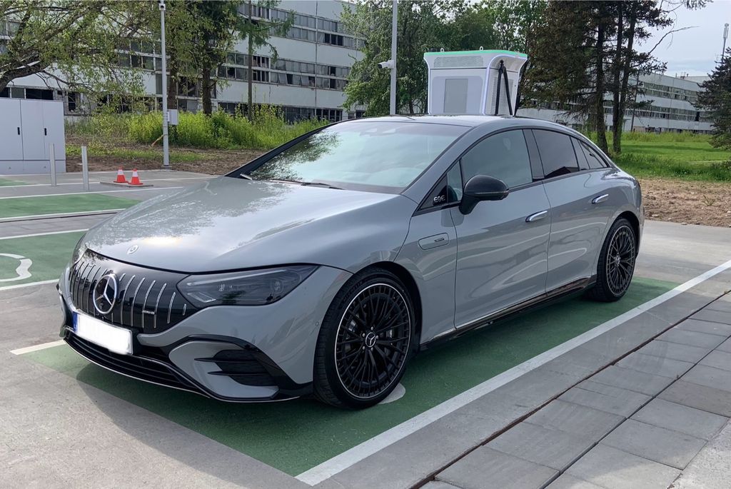 Mercedes-Benz EQE