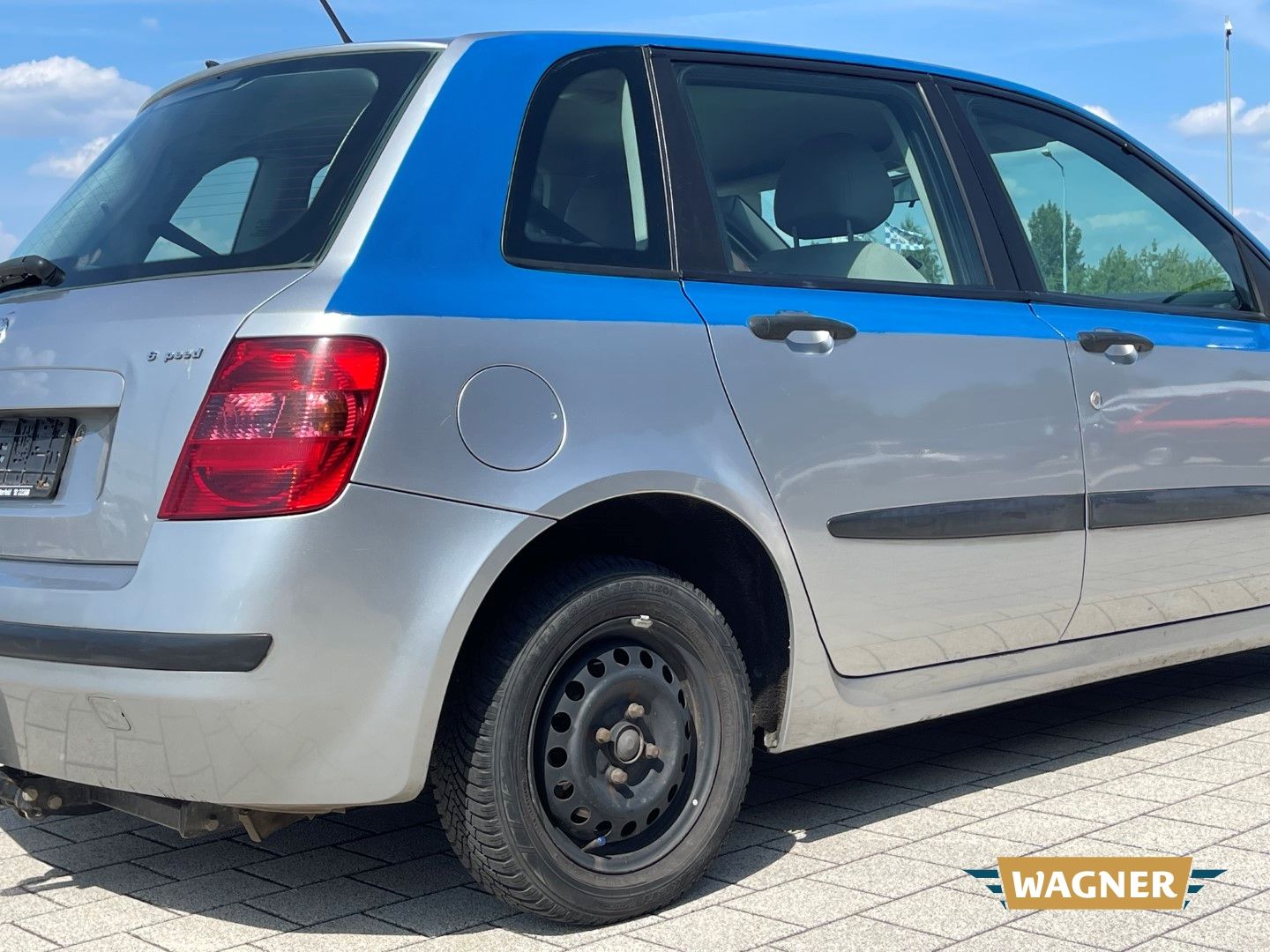 Fahrzeugabbildung Fiat Stilo 1.4 Active Klimaanlage TÜV 09/2025