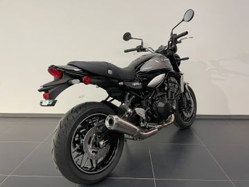 Kawasaki Z900 RS