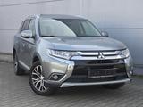 Mitsubishi Outlander Top 4WD+Leder+Navi+7.Sitze+1.Hand - gebrauchte Mitsubishi Outlander aus dem Jahr 2016