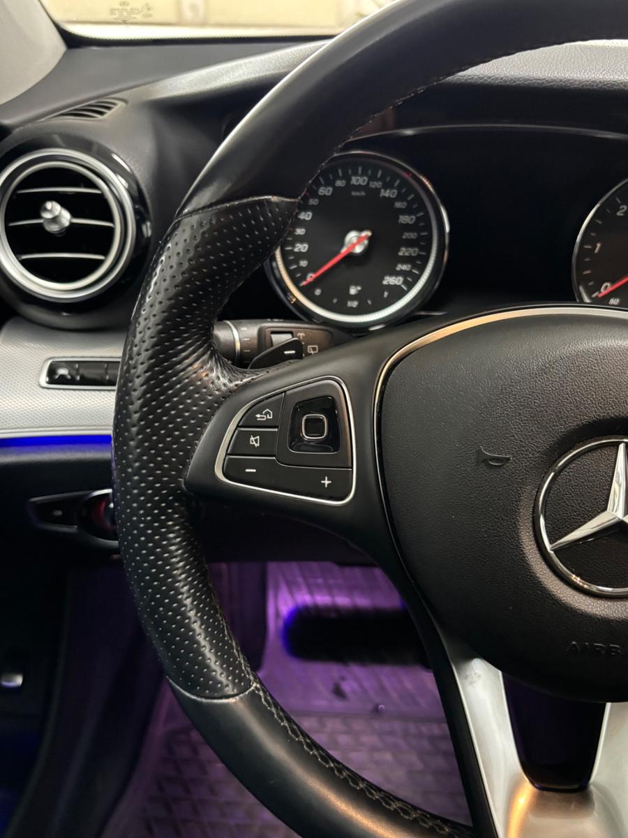 Mercedes-Benz E 220d Automatik,Scheckheft,Burmester,AHK,Navi