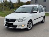 Skoda Roomster Fresh*Klima*SHZ*Euro5*2Hand*PDC* - Skoda Roomster: Fresh