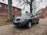 Nissan  Qashqai 2011 Techna | Klimautomatik | Panoram - Nissan Qashqai in Lübeck