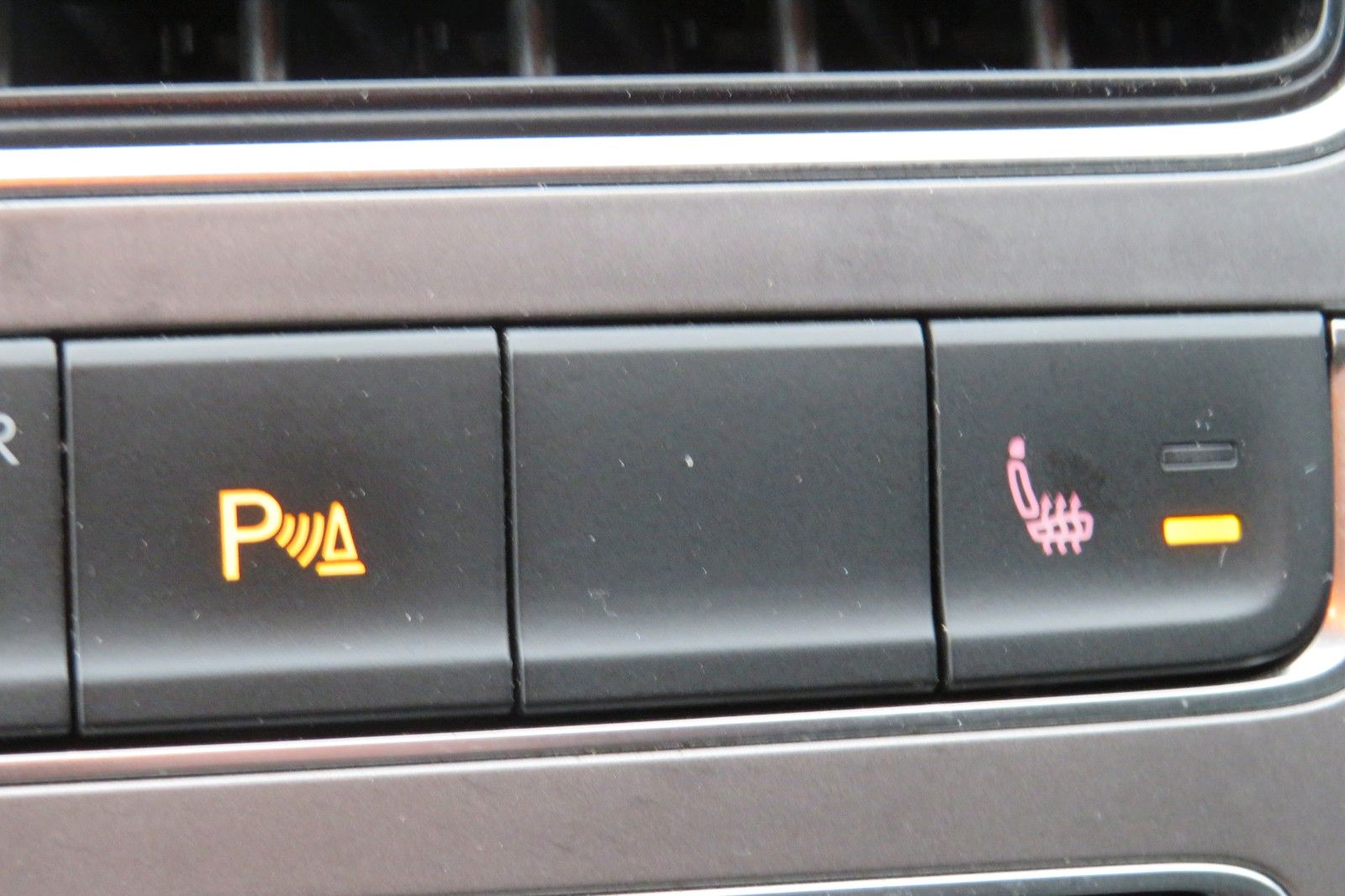 Fahrzeugabbildung Volkswagen Polo V Lounge 4T PDC GJ AHK CLIMATRONIC