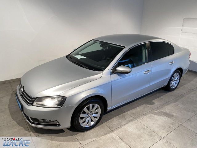 Passat 1.4 TSI Comfortline NAVI KLIMA PDC