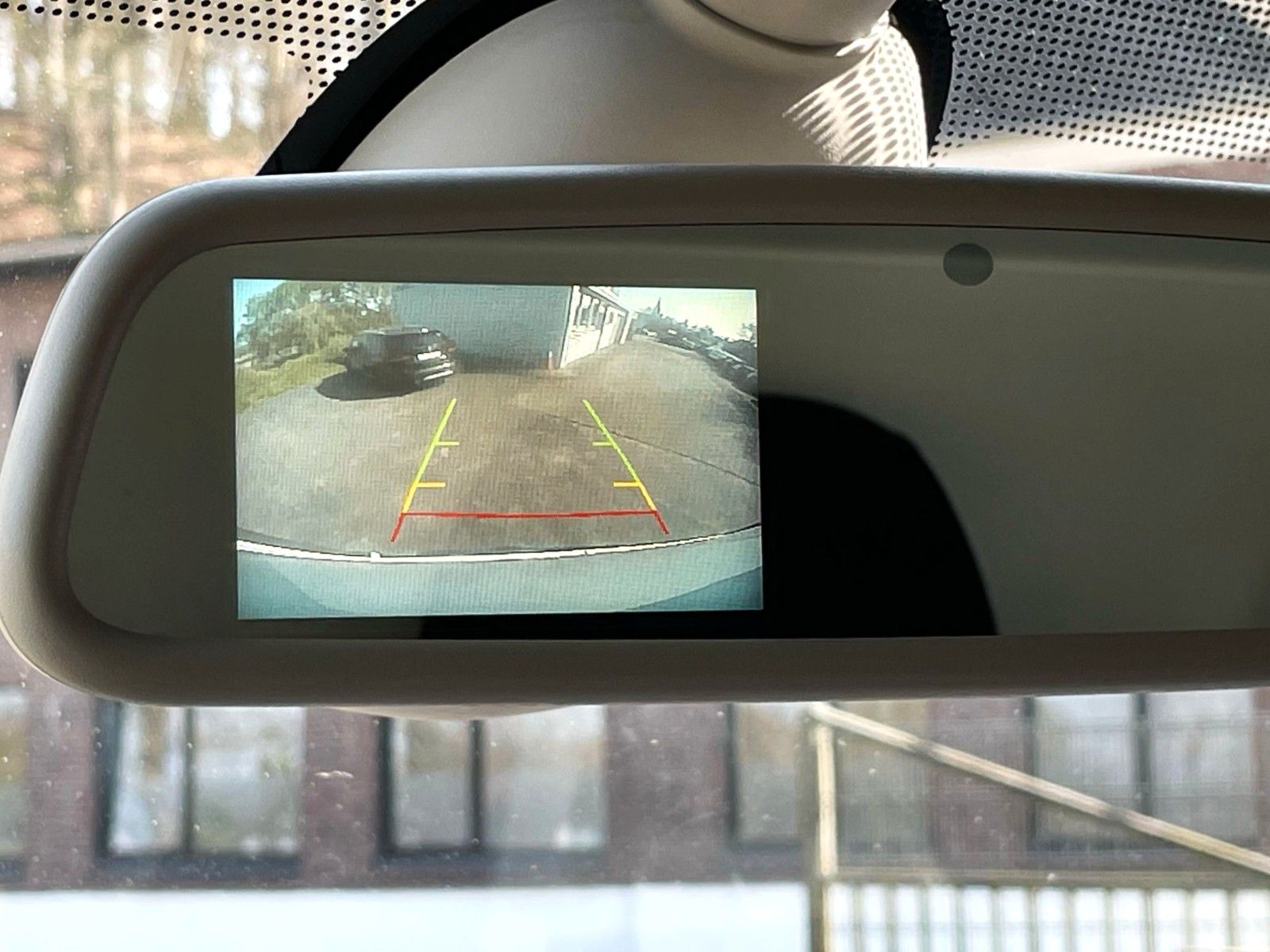 Fahrzeugabbildung Renault TRAFIC KASTEN  L2H1 3,0t KAMERA KLIMA  1.Hd EU6d
