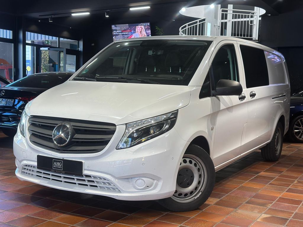 Image of Mercedes-Benz Vito