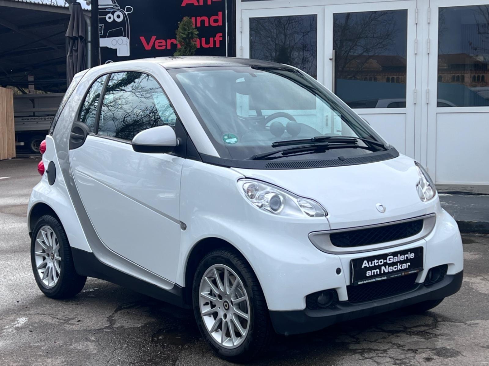 Smart ForTwo coupe 52kW Klima Sitzheizung Pano TÜV NEU