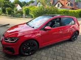 Volkswagen Golf 2.0 TSI DSG GTI Performance FL - : Rot, Leder
