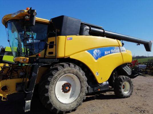 New Holland CR 9080 ELEVATION