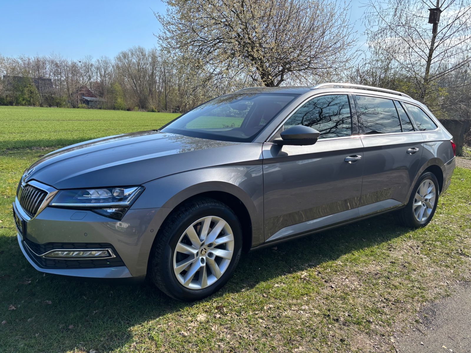 Skoda Superb Combi 2.0 TDI DSG 4x4 foto 9