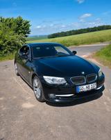 BMW 330d Cabrio - LCI - Standheizung - BMW 330 aus 2010: 330d
