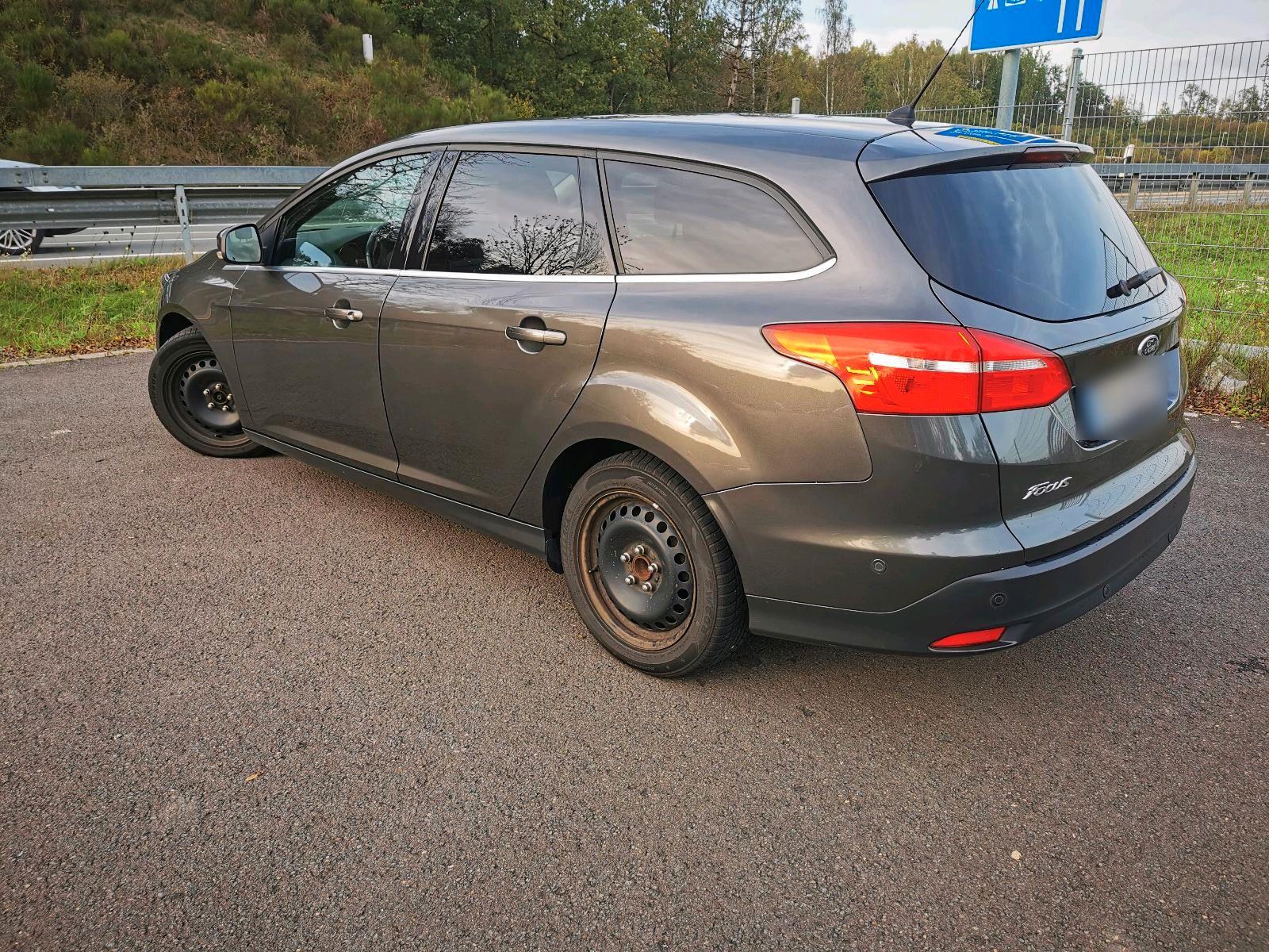 Ford Focus 2015 — photo 5