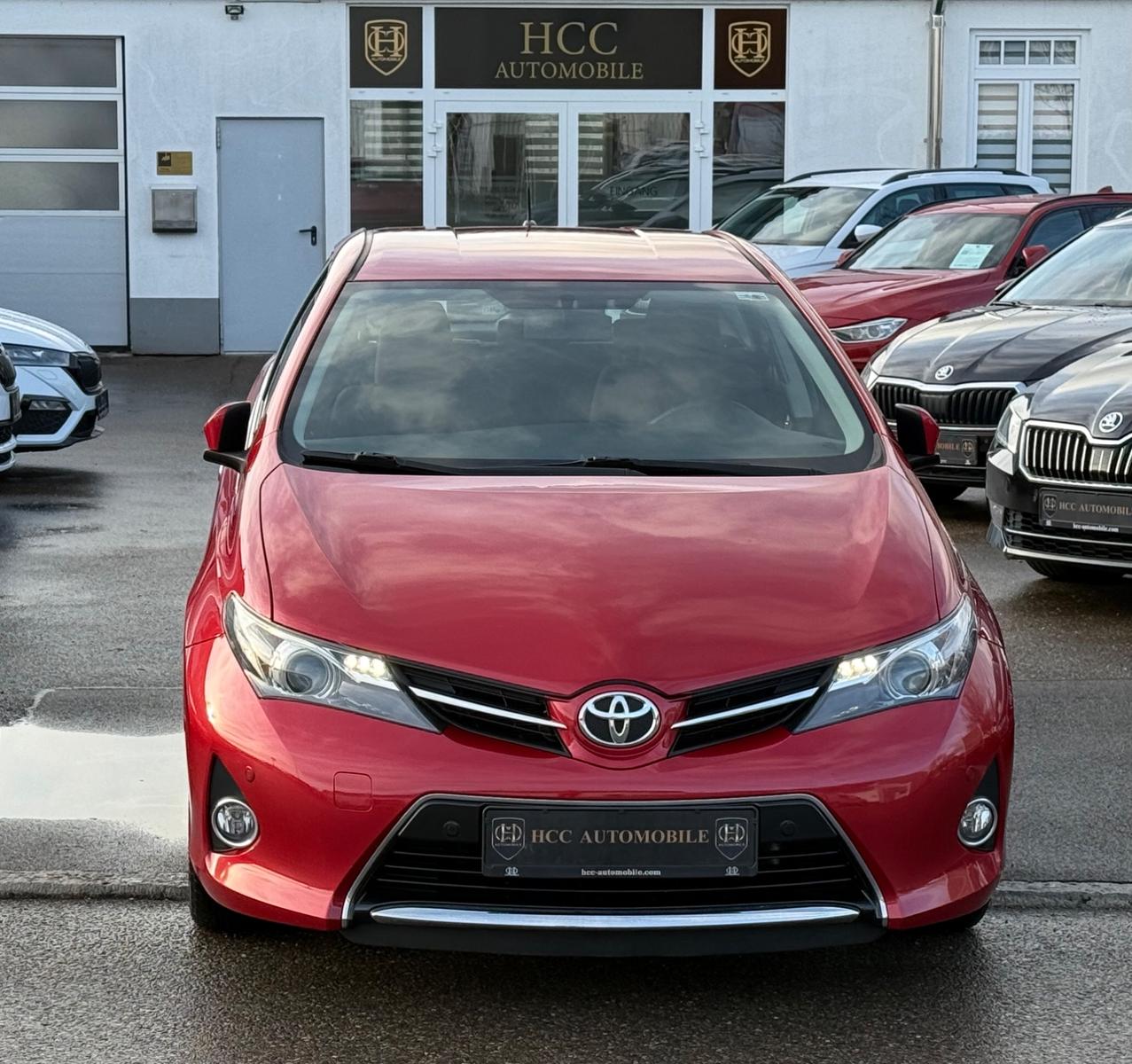 Toyota Auris Life+NAVI-SHZ-KAMERA-6.GANG-MULTI