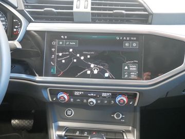 Audi Q3 - 11
