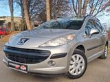 Peugeot 207 SW Tendance/Panoramadach - Peugeot 207 aus 2008: SW