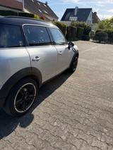 MINI Cooper S Countryman / Xenon / Leder/ Navi/ Chili - silberne MINI Countryman Serie