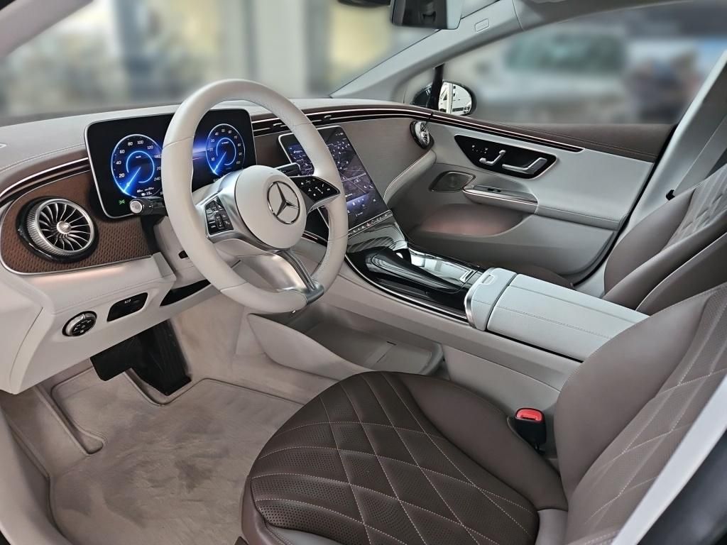 Fahrzeugabbildung Mercedes-Benz EQE 300 Avantg. Sitzklima Burm.3D Memo 360° LED