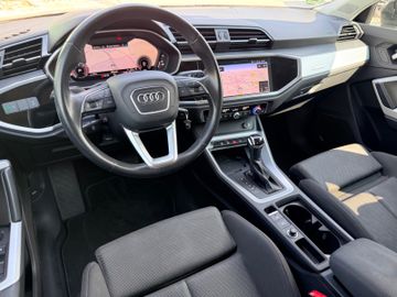 Audi Q3 - 4