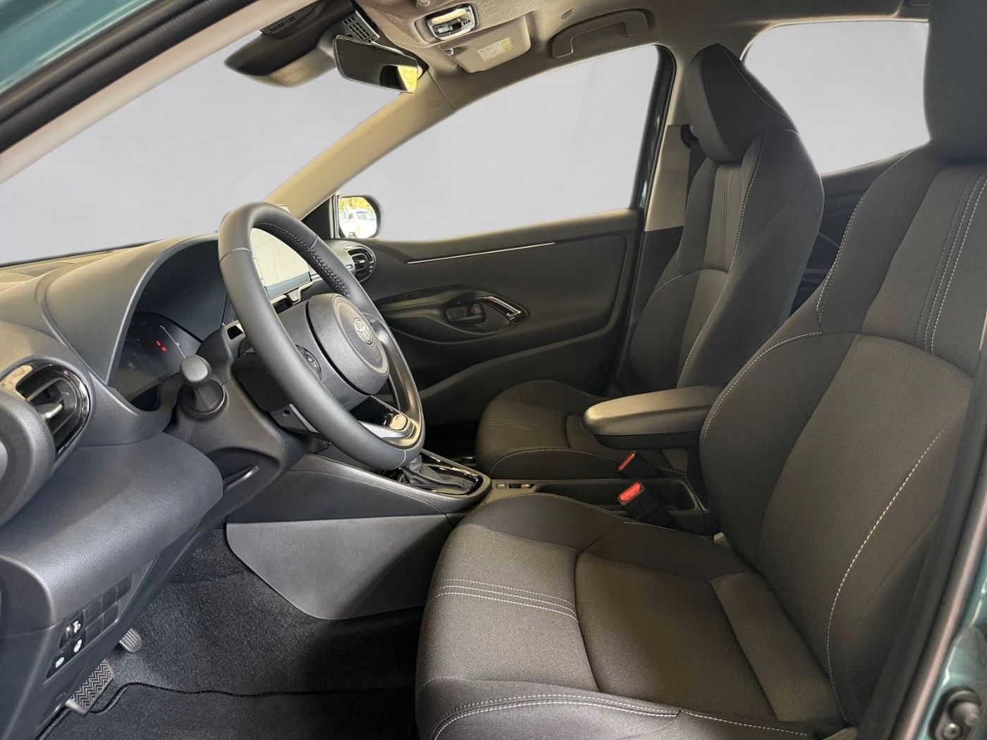 Fahrzeugabbildung Toyota Yaris Teamplayer 1.5-l-Hybrid KAMERA LED ACC