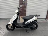 Luxxon Uno 2 Takt 25'er Garagenfahrzeug nur 3600 km Top - Angebote