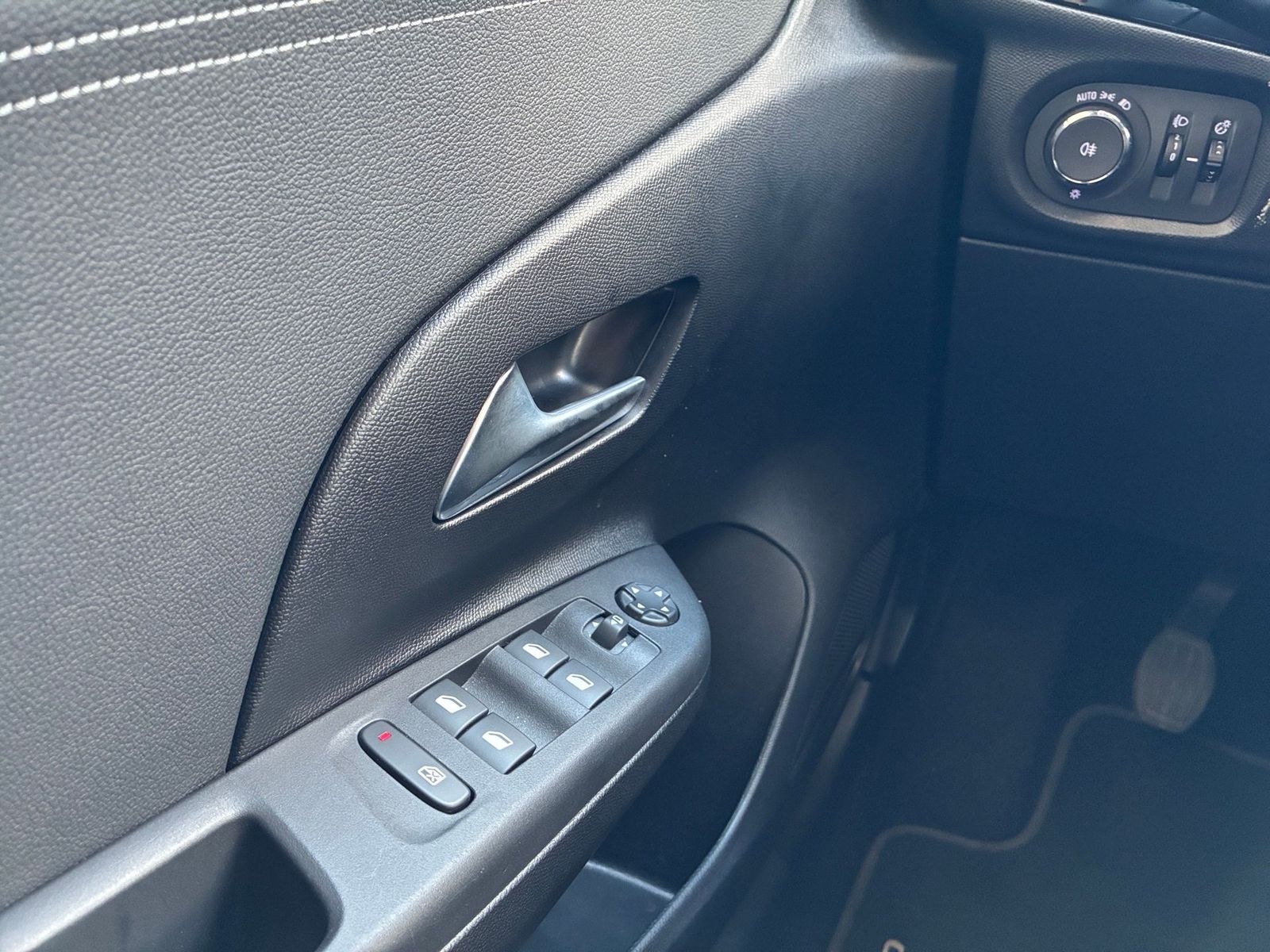 Fahrzeugabbildung Opel Corsa F 1.2 Turbo GS Kamera,LED,Navi,SHZ,Keyless