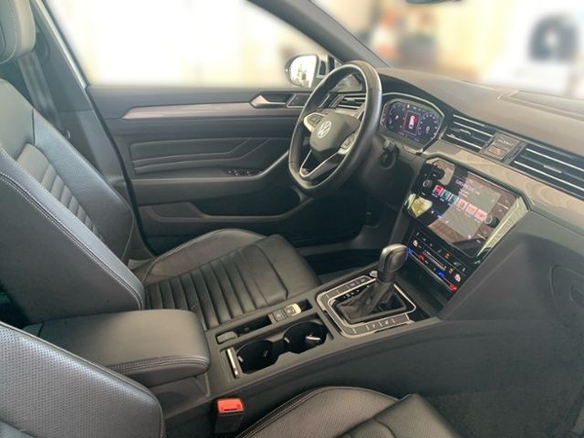Fahrzeugabbildung Volkswagen Passat Variant 2.0 TDI DSG Alltrack 4MOTION PANO