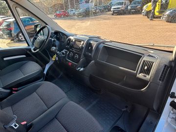 Bild 21 Opel Movano C Kasten HKa L3H2 3.5t Edition