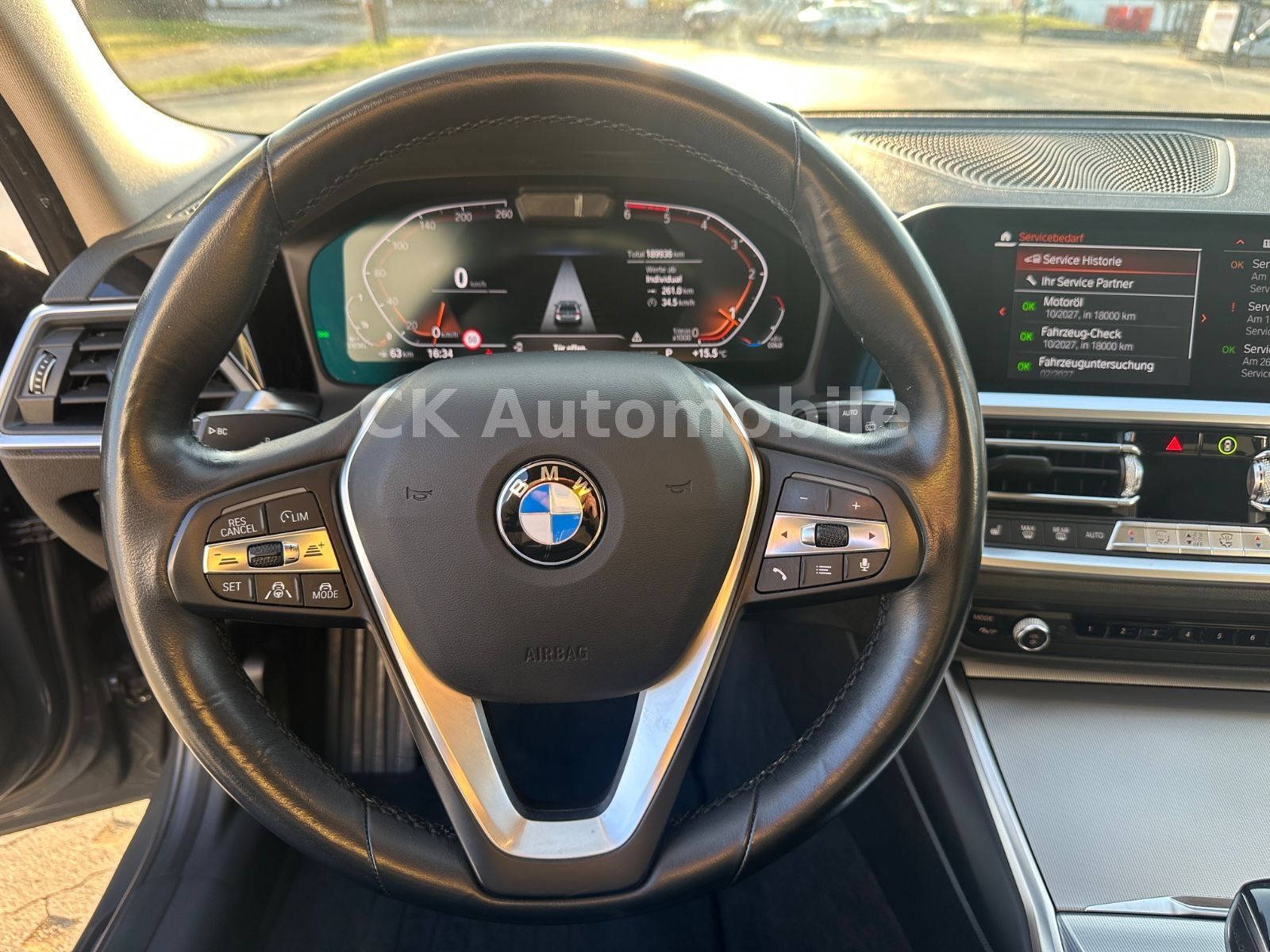 Fahrzeugabbildung BMW 320dxDrive Touring Sport-Line/Laser/Pano/ACC/AHK