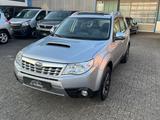 Subaru Forester Edition*Xenon*Pano*R-Kamera*Leder*AHK* - Subaru Forester aus 2012 mit Diesel-Antrieb