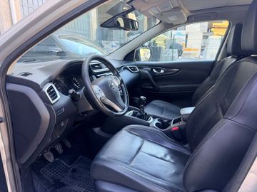 Nissan Qashqai - 10