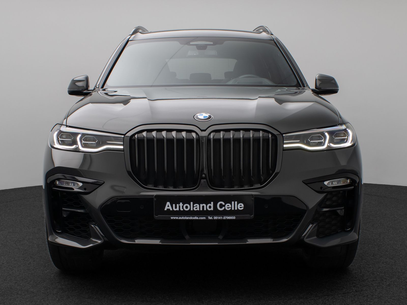 Fahrzeugabbildung BMW X7 xD40d M Sport Panorama 360° SoftCL HUD DAB