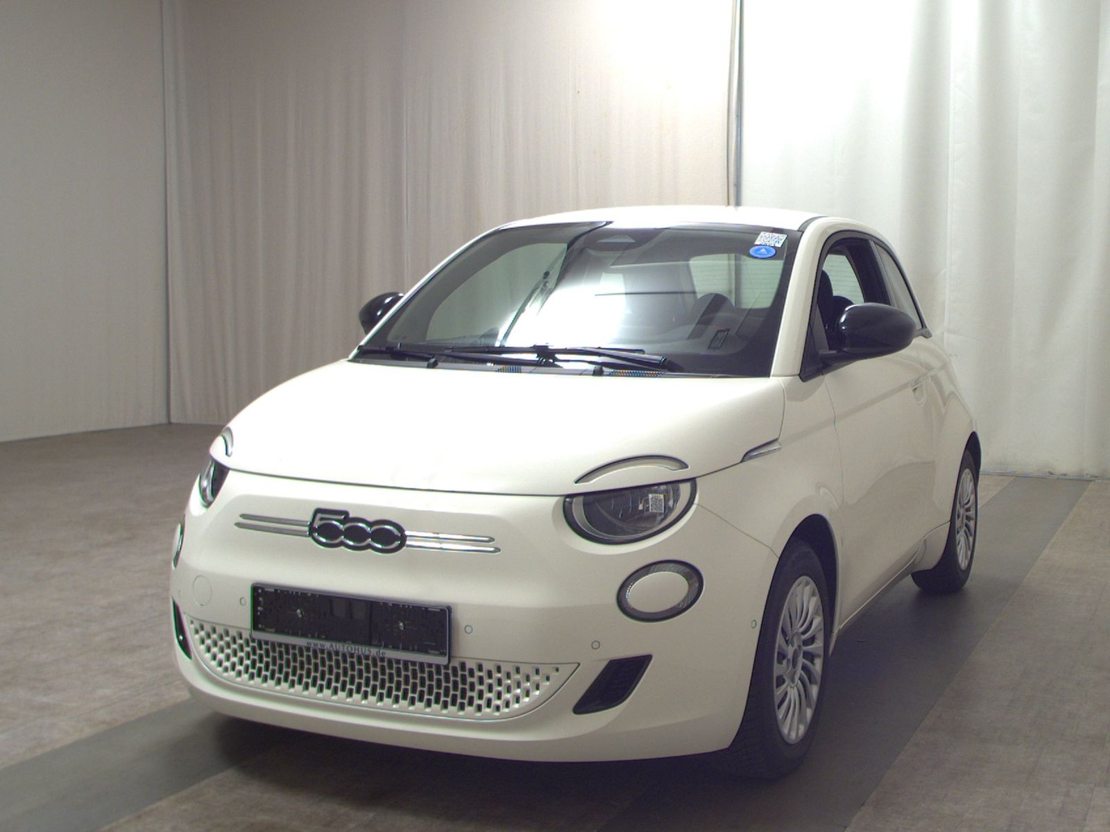 Fiat 500 e red Klima Digitales Cockpit imagem 2
