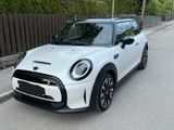 MINI Cooper SE MINI Yours Trim Pano HUD Leder