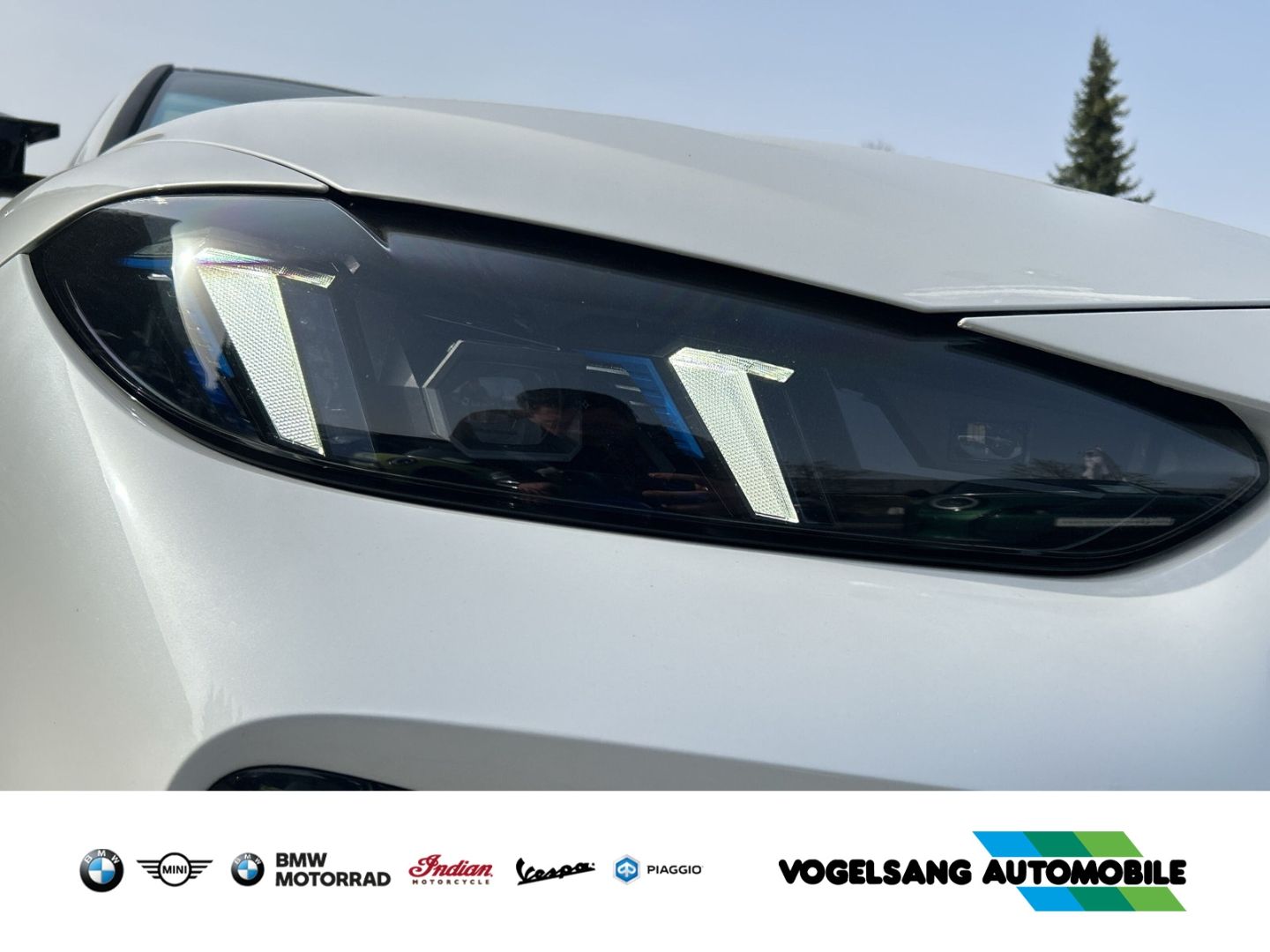 Fahrzeugabbildung BMW M440d xDrive Coupe,Glasdach,H&KSound,SurroundVie