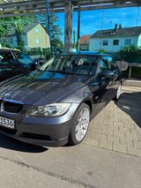 BMW 318i -TÜV neu Automatik Schiebedach pdc - BMW 318 aus 2008: 318i