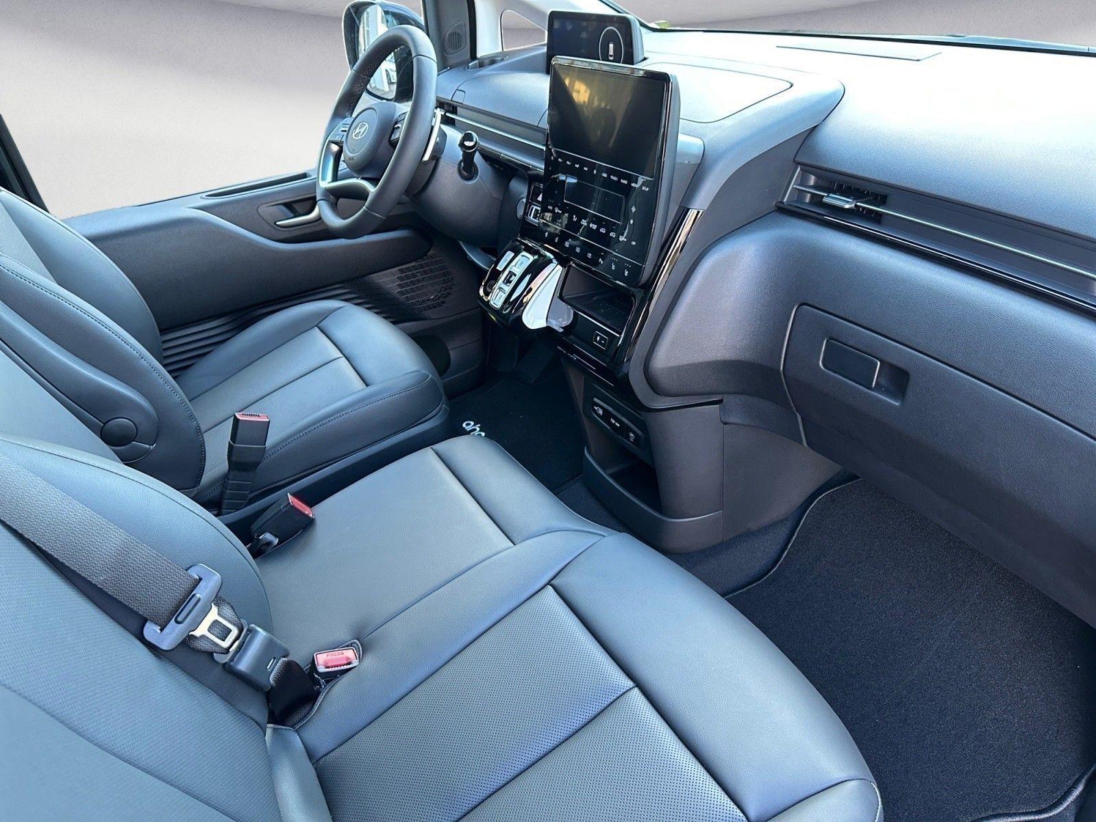 Hyundai Staria – Bild 12