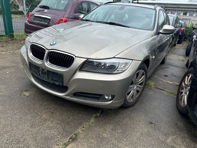 BMW Touring 318d 2,0*KLIMAAUTOMATIK*PDC*MODIFIZIIERT