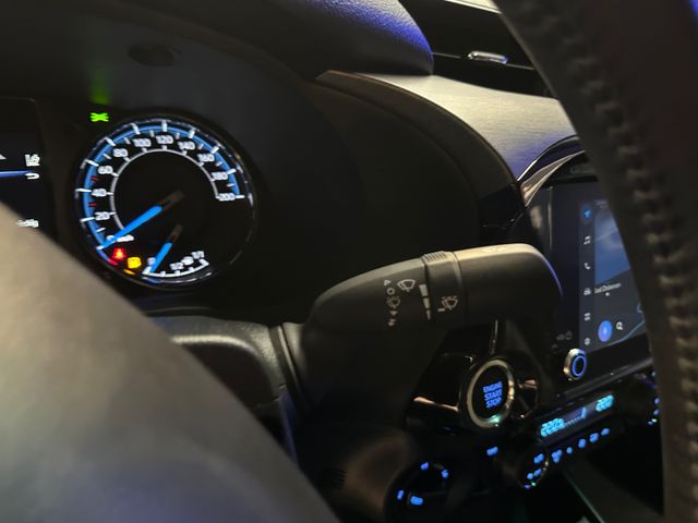 Toyota Hilux DC 4×4 MHEV Invincible *AHK*WANNE*SOFORT*