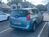 Peugeot 5008 - Peugeot 5008 mit Diesel-Antrieb: Limousine