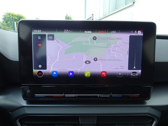 Leon 1.0 TSI Sportstourer Style / Navi