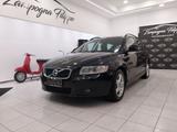 Volvo V50 2.0 150CV R-design 2011 - Volvo V50: R Design