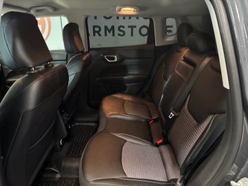 Jeep Compass Altitude Mild-Hybrid AHK 360 Grad LED