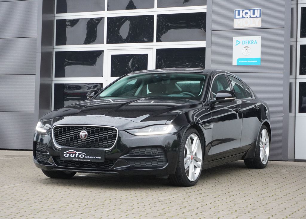 Image of Jaguar XE