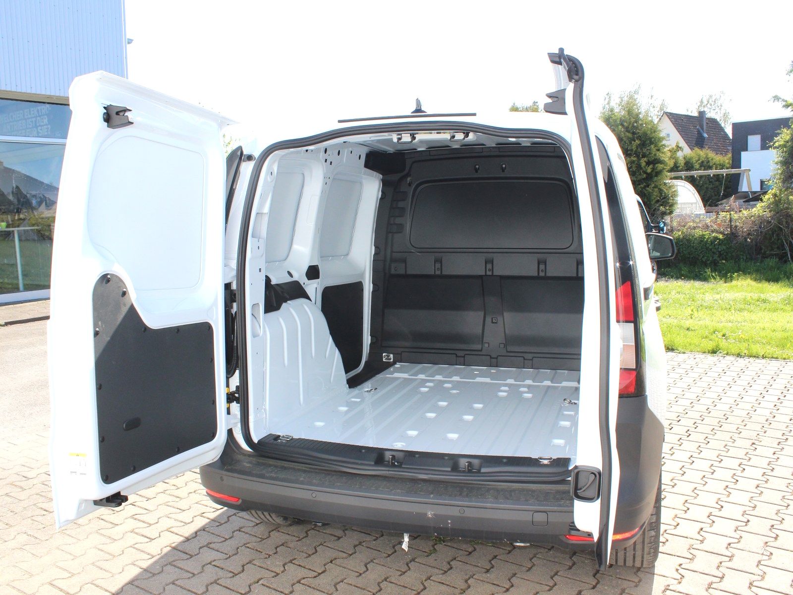Fahrzeugabbildung Ford Transit Connect Trend L1 Kasten