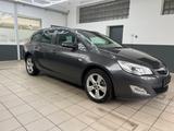 Opel Astra J Sports Tourer Edition - Opel Astra aus 2011: Sports Tourer