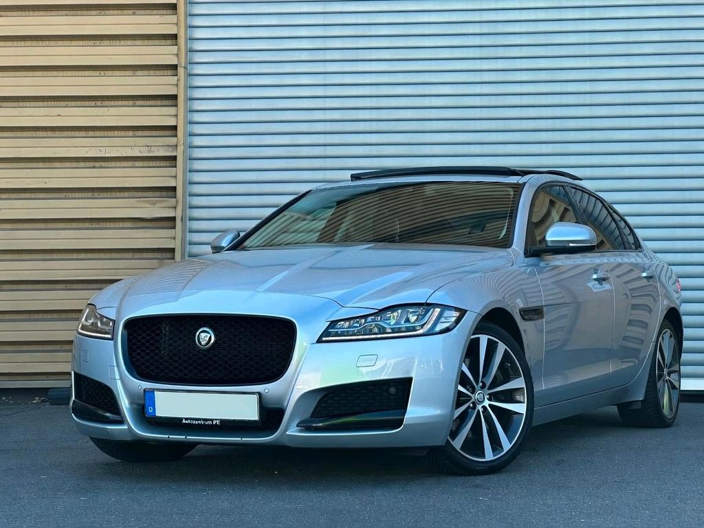 Image of Jaguar XF
