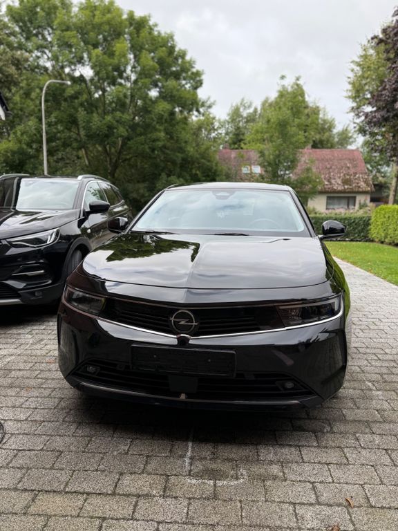 Image of Opel Astra